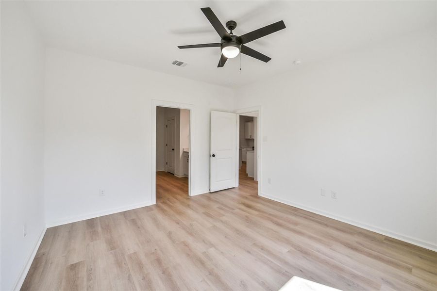 Spacious, unfurnished interior of a new home in Mostyn Springs, Magnolia (Image 22). Spacious, unfurnished interior of a new home in Mostyn Springs, Magnolia (Image 22).