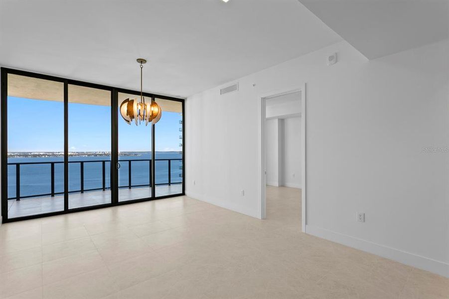 Spacious, unfurnished interior of a new home in , Tampa (Image 68). Spacious, unfurnished interior of a new home in , Tampa (Image 68).