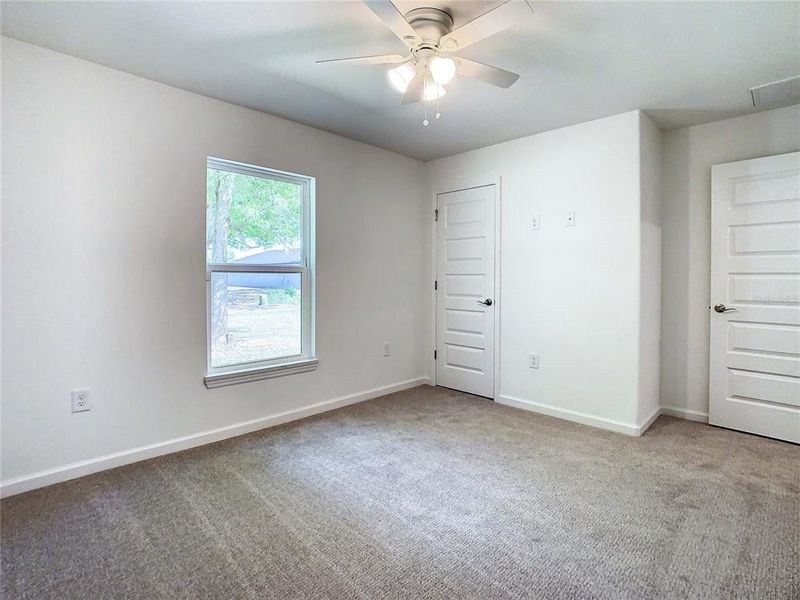 Image 16 of a home in .