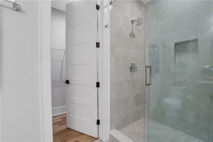 Image 91 of a home in .