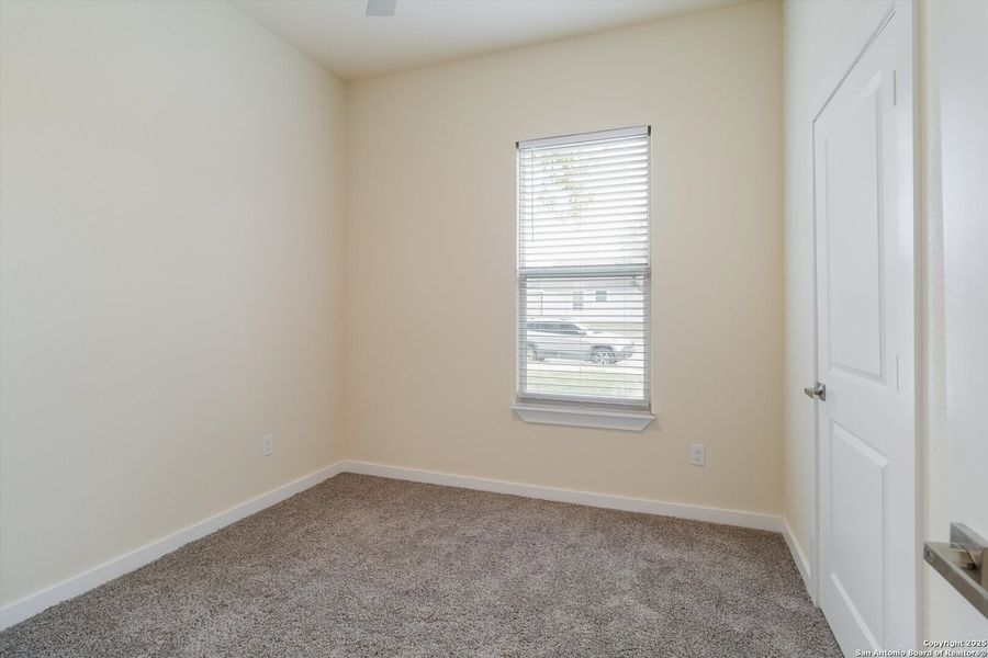 Spacious, unfurnished interior of a new home in , San Antonio (Image 11).