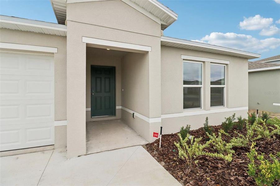 Exterior details and patio area of a home in Sumter Villas, Sumterville (Image 23).