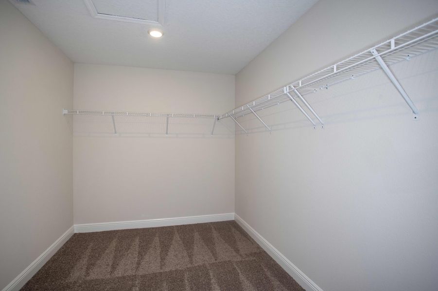 Representative unfurnished interior of a home built from the Lido by Casa Fresca Homes in Mirada, San Antonio (Image 16).