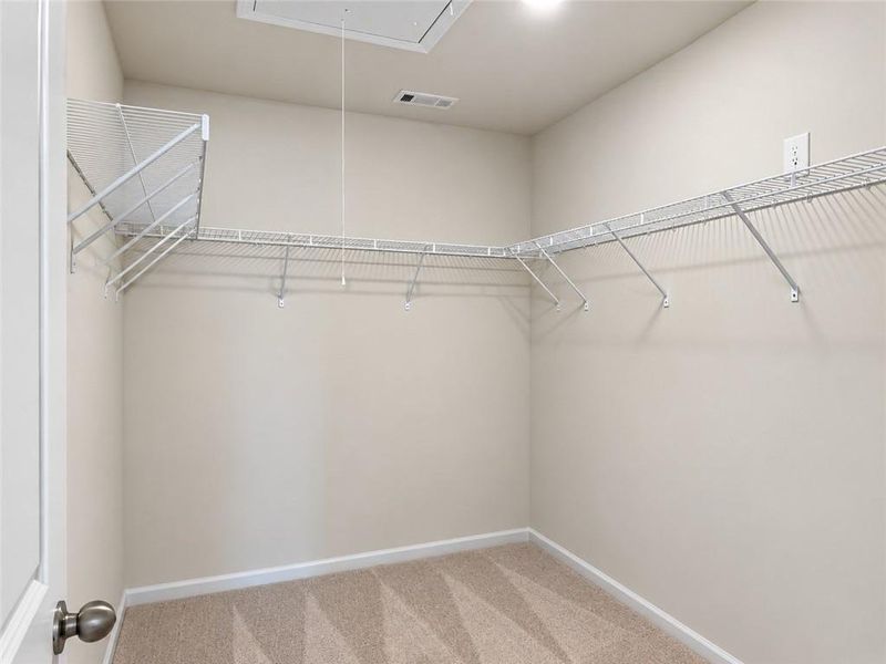 Spacious, unfurnished interior of a new home in Lake Carlton, Loganville (Image 12).