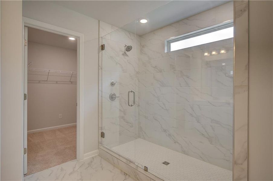 Image 34 of a home in Hamilton Lakes.