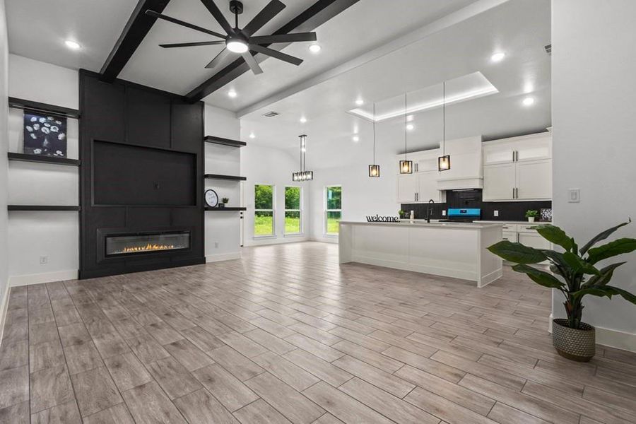 Image 37 of a home in .