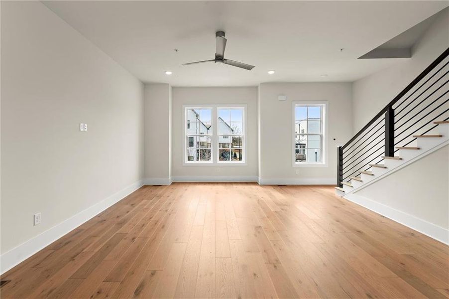 Spacious, unfurnished interior of a new home in , Alpharetta (Image 40).