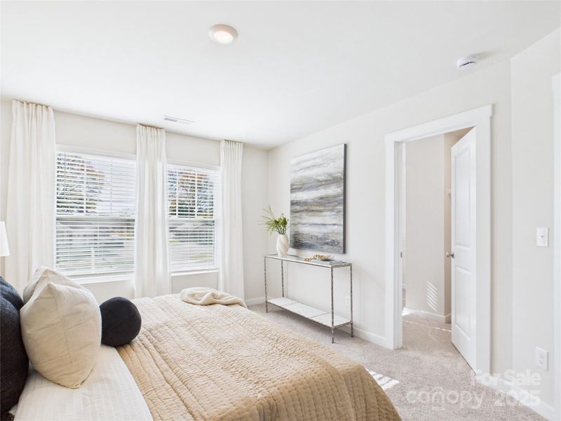 Furnished interior view inside a new home in , Kings Mountain (Image 16).
