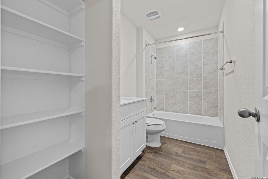 Furnished interior view inside a new home in Stonehill, San Antonio (Image 10).