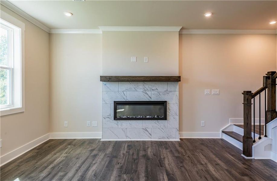 Spacious, unfurnished interior of a new home in Cambridge at Steels Bridge, Canton (Image 33).