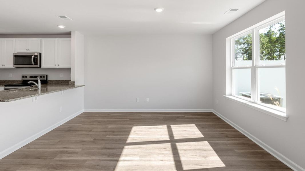 Spacious, unfurnished interior of a new home in Grayson Park Townhomes, Leland (Image 15).