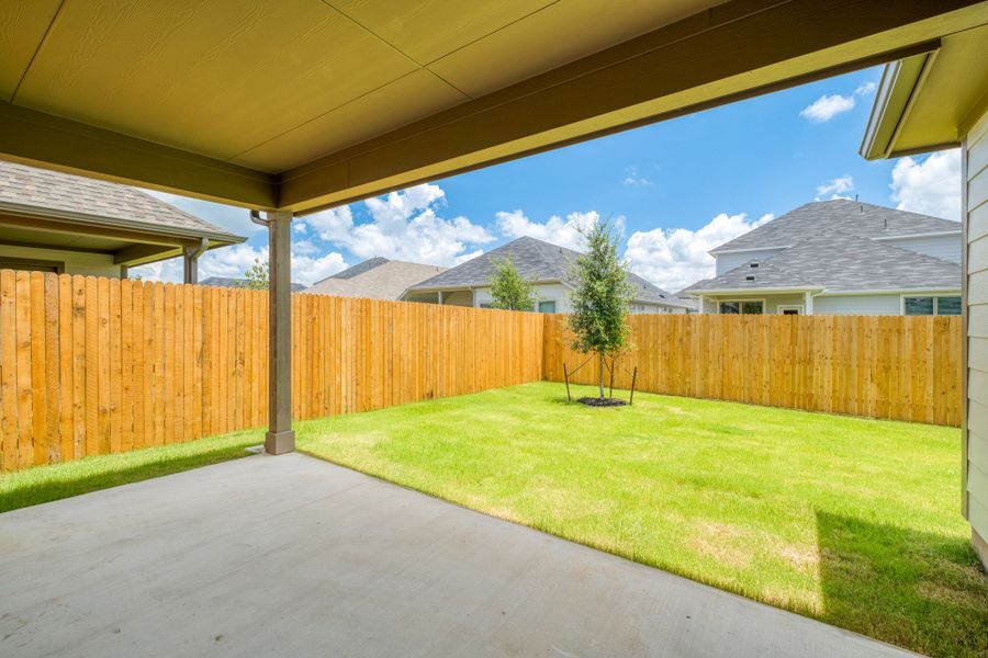 Exterior details and patio area of a home in Prairie Winds, Hutto (Image 3).