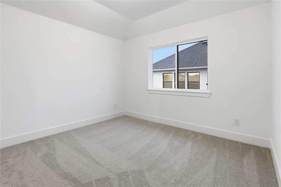 Spacious, unfurnished interior of a new home in Pecan Grove, Cross Timber (Image 19).