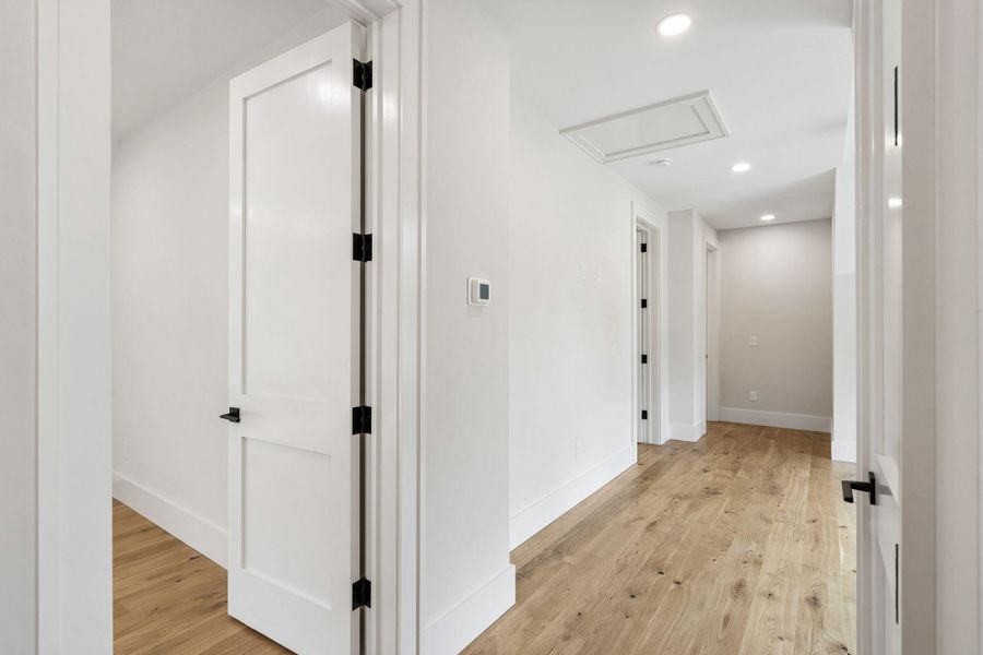 Spacious, unfurnished interior of a new home in , Johns Island (Image 103).