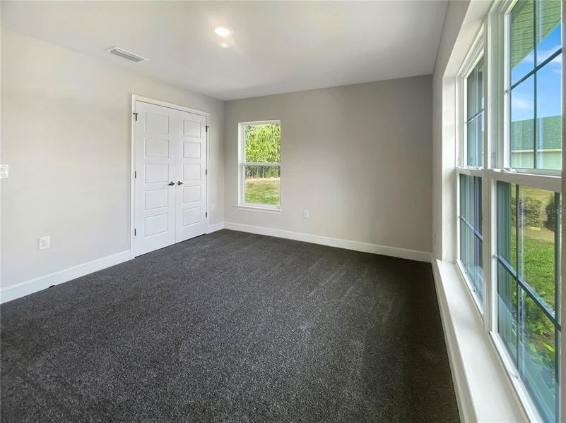Spacious, unfurnished interior of a new home in , St. Cloud (Image 19).