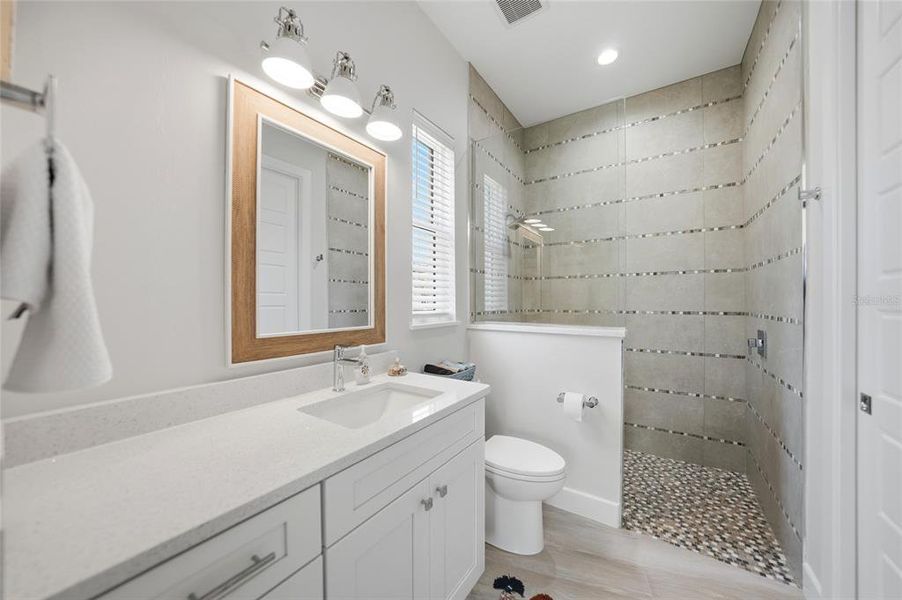 Furnished interior view inside a new home in , Punta Gorda (Image 20).