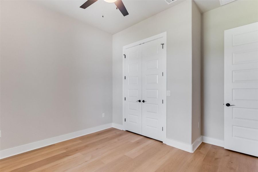 Spacious, unfurnished interior of a new home in , Bertram (Image 26).