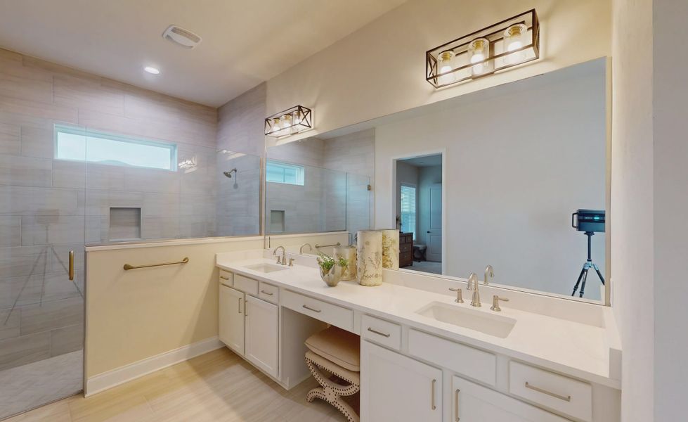 Furnished interior view inside a new home in Oakmont, Gainesville (Image 18).