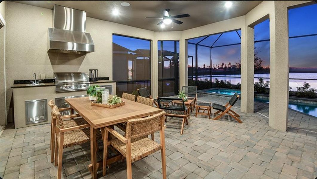 Image 42 of a home in Center Lake Ranch Community Group Page.