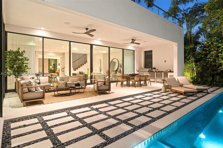 Exterior details and patio area of a home in , Miami (Image 41).