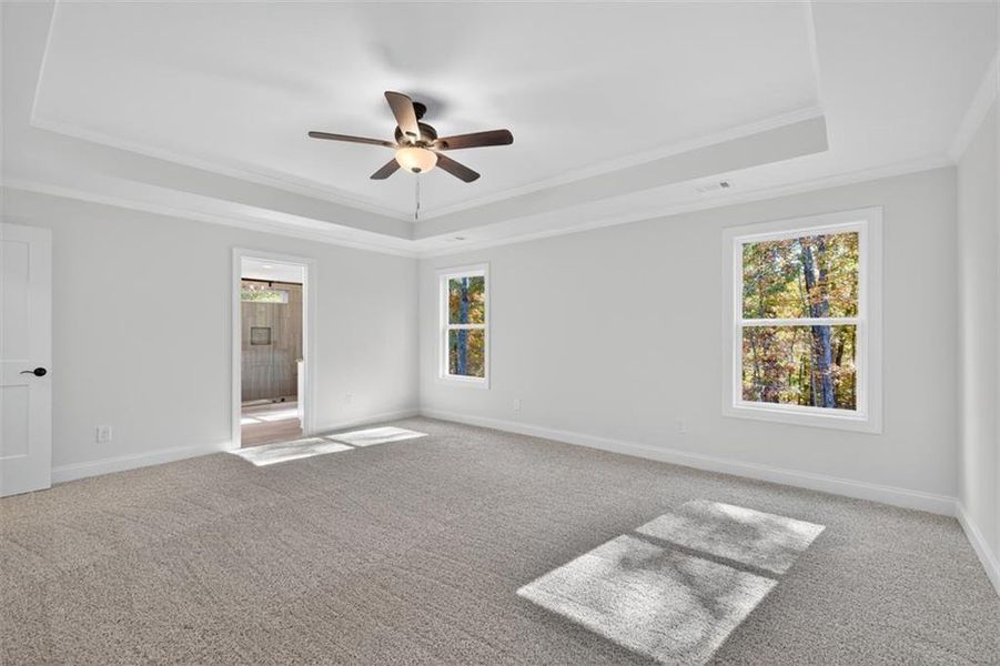 Spacious, unfurnished interior of a new home in , Jefferson (Image 50).