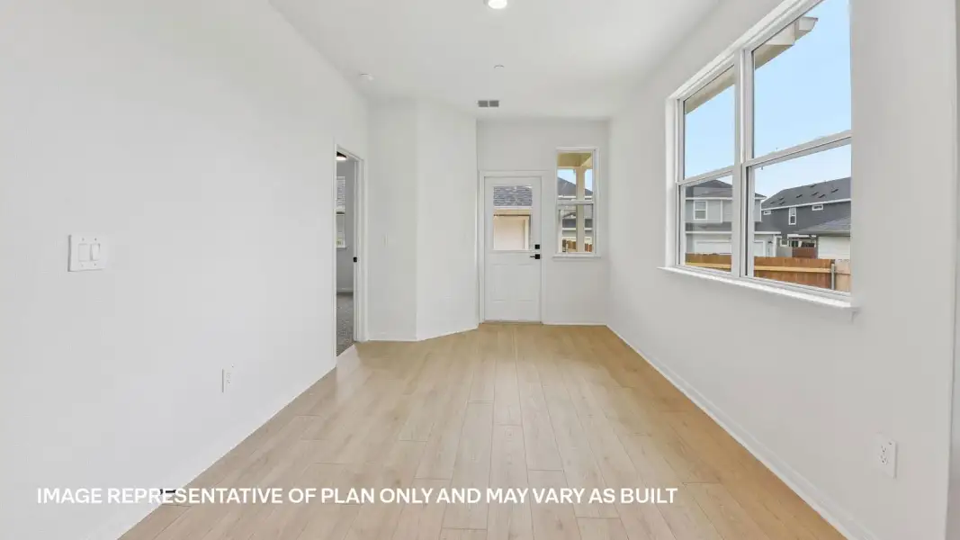 Spacious, unfurnished interior of a new home in Avery Centre, Round Rock (Image 37).