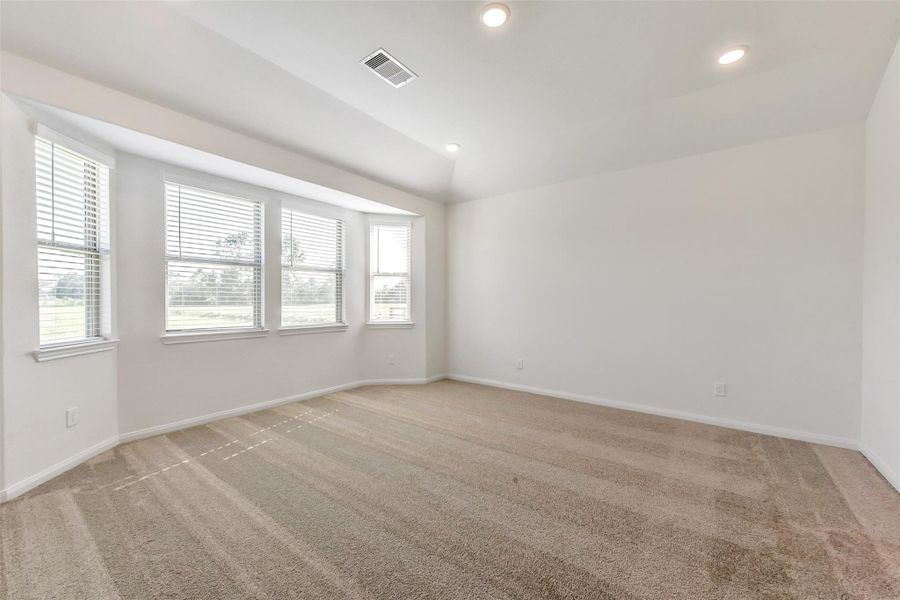 Spacious, unfurnished interior of a new home in Barton Place, Cleveland (Image 18). Spacious, unfurnished interior of a new home in Barton Place, Cleveland (Image 18).
