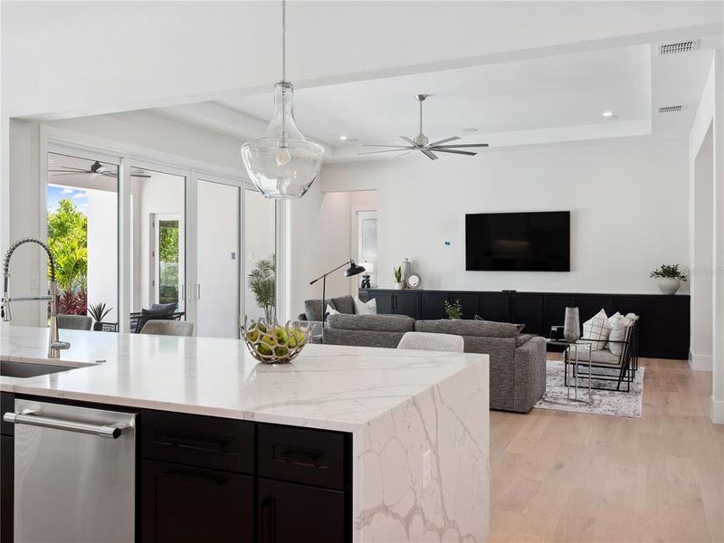 Furnished interior view inside a new home in Lake Sheen Sound, Orlando (Image 7).