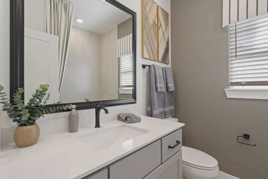 Furnished interior view inside a new home in Meridiana 50's and 60's, Manvel (Image 26).