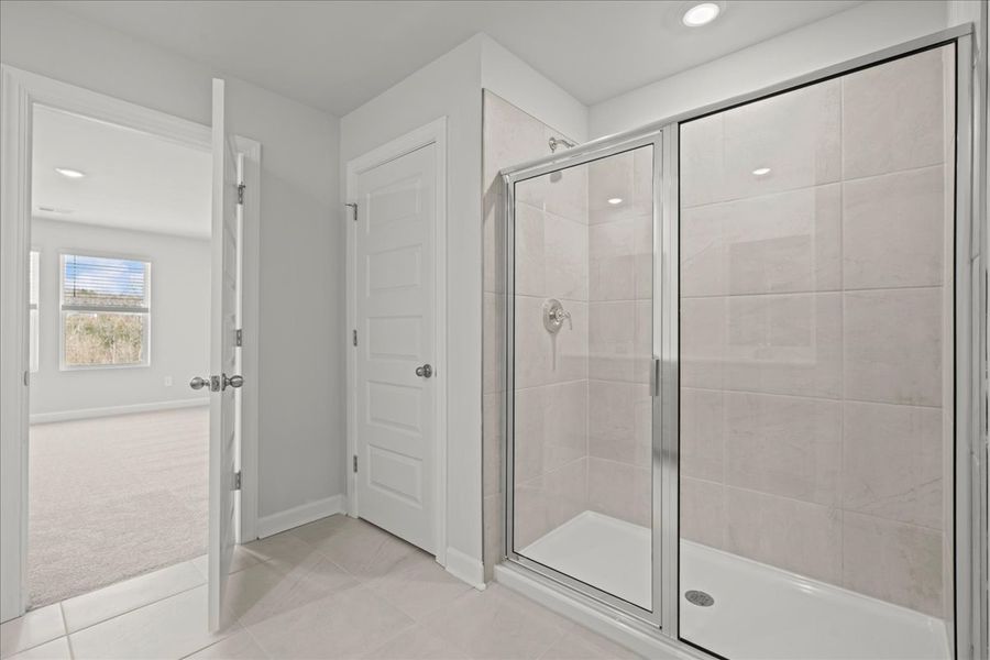 Furnished interior view inside a new home in Brayfield Manor - Signature Collection, Wellford (Image 8).