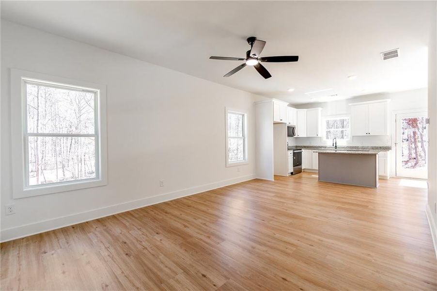 Spacious, unfurnished interior of a new home in , Murrayville (Image 28). Spacious, unfurnished interior of a new home in , Murrayville (Image 28).