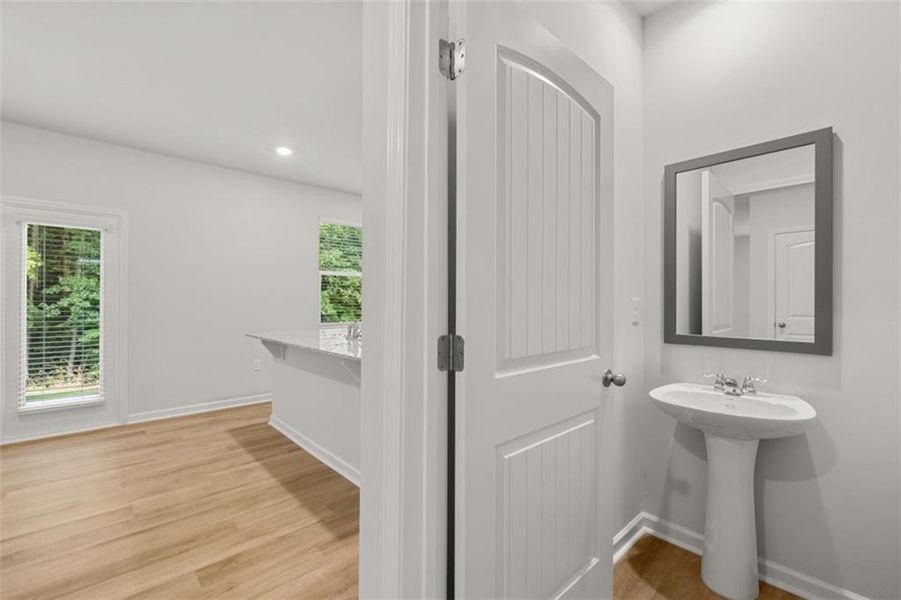 Furnished interior view inside a new home in Oakleigh Glen, Dallas (Image 5).