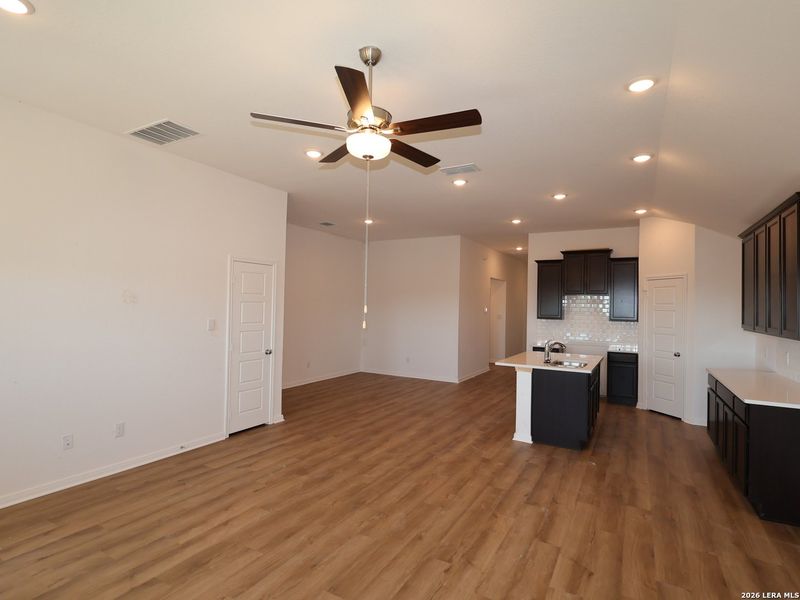 Image 37 of a home in Hunters Ranch.