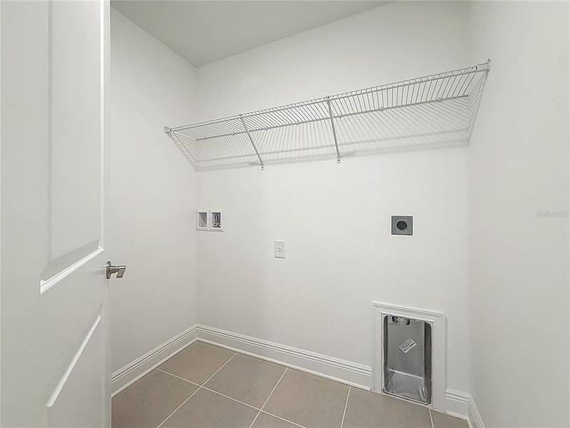 Spacious, unfurnished interior of a new home in , St. Petersburg (Image 52).