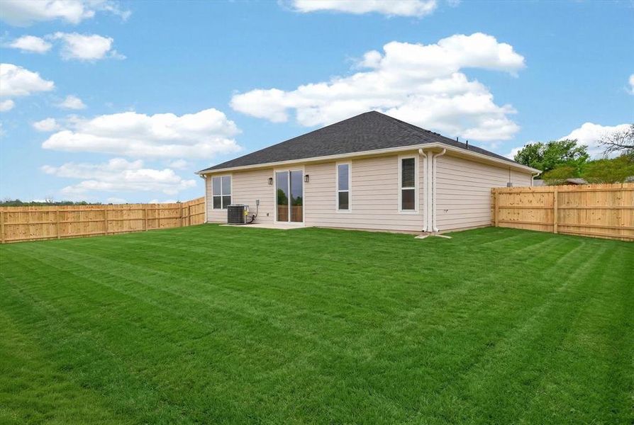 Exterior details and patio area of a home in , Whitesboro (Image 3).