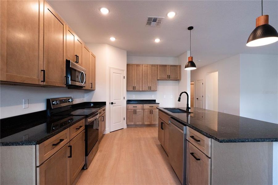 Furnished interior view inside a new home in , Tavares (Image 9).