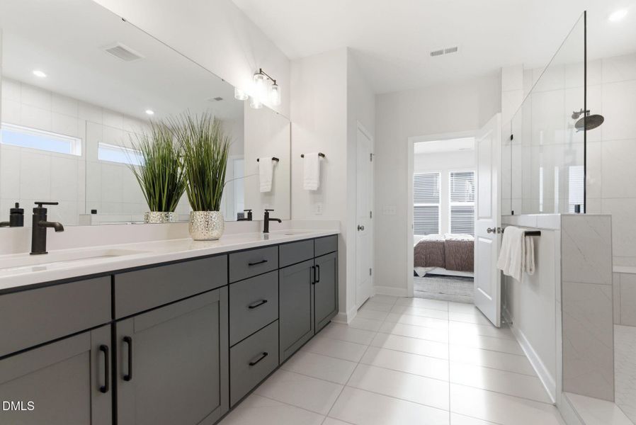 35 Welcome Drive-46 35 Welcome Drive-46