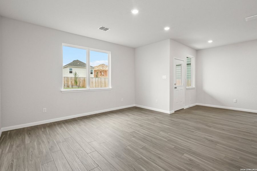 Spacious, unfurnished interior of a new home in Melissa Ranch, San Antonio (Image 24). Spacious, unfurnished interior of a new home in Melissa Ranch, San Antonio (Image 24).