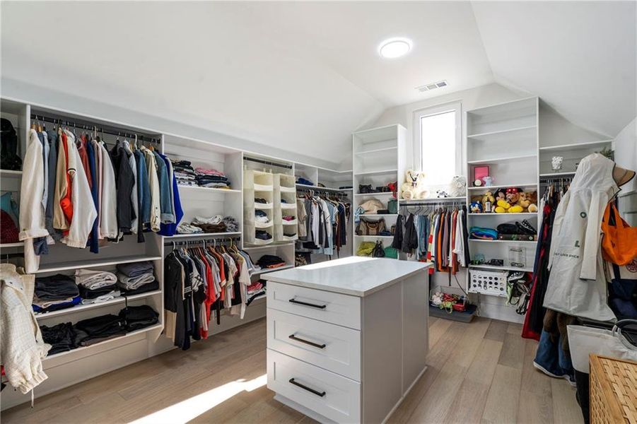 Furnished interior view inside a new home in , Lawrenceville (Image 9).