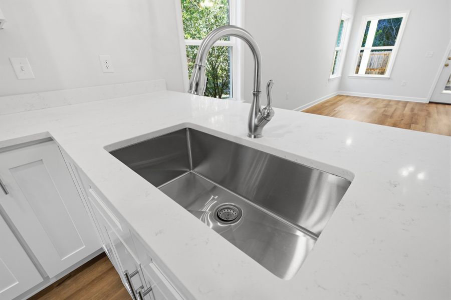 Close-up of interior finishes inside a home in , Crestview (Image 16).
