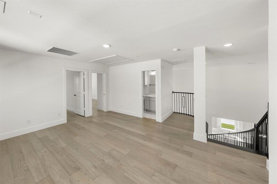 24. 4717 Allende - Game (2)