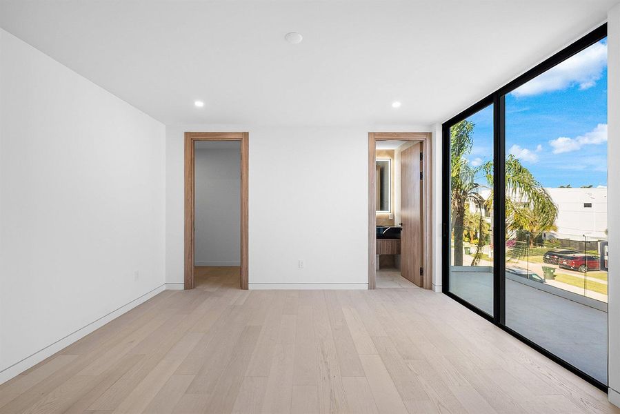 041-750Northeast69thStreet-BocaRaton-FL-