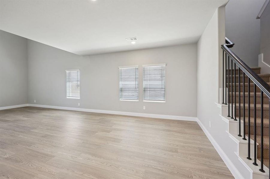 Photo is not of the actual home, but is an inspirational photo of builder’s model home and may depict options, furnishings, and/or decorator features that are not included. Photo is not of the actual home, but is an inspirational photo of builder’s model home and may depict options, furnishings, and/or decorator features that are not included.