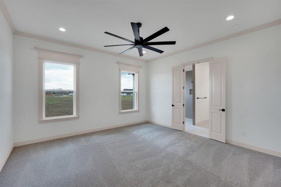 Spacious, unfurnished interior of a new home in , Waxahachie (Image 16).