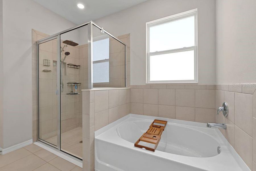 Furnished interior view inside a new home in Waterford, Brooksville (Image 15).