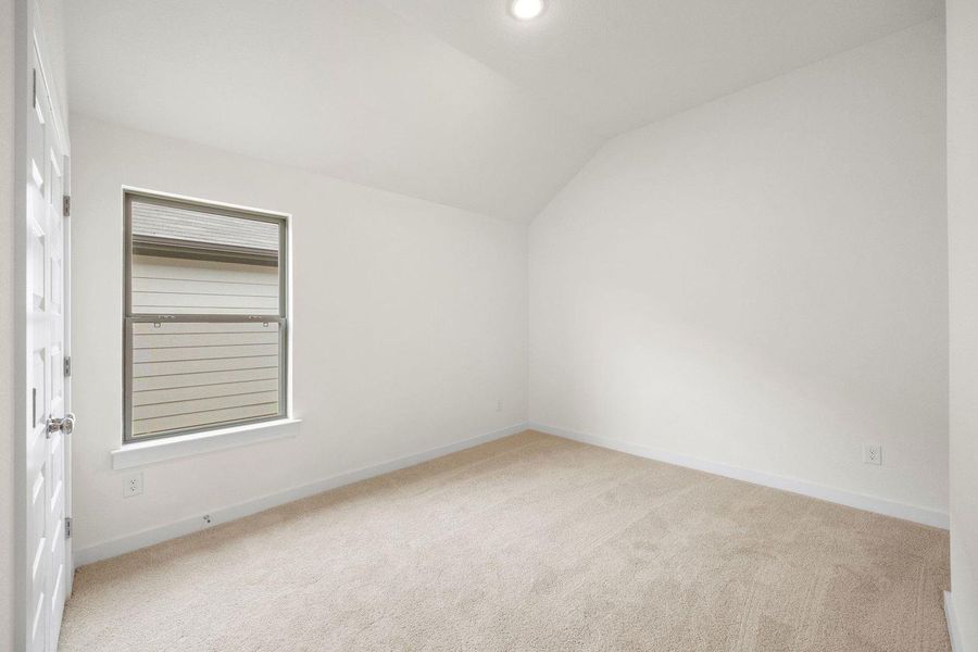 Spacious, unfurnished interior of a new home in Prairie Winds, Hutto (Image 20).