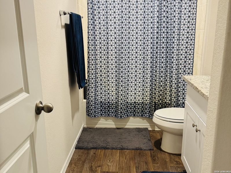 Furnished interior view inside a new home in Winding Creek, New Braunfels (Image 11).