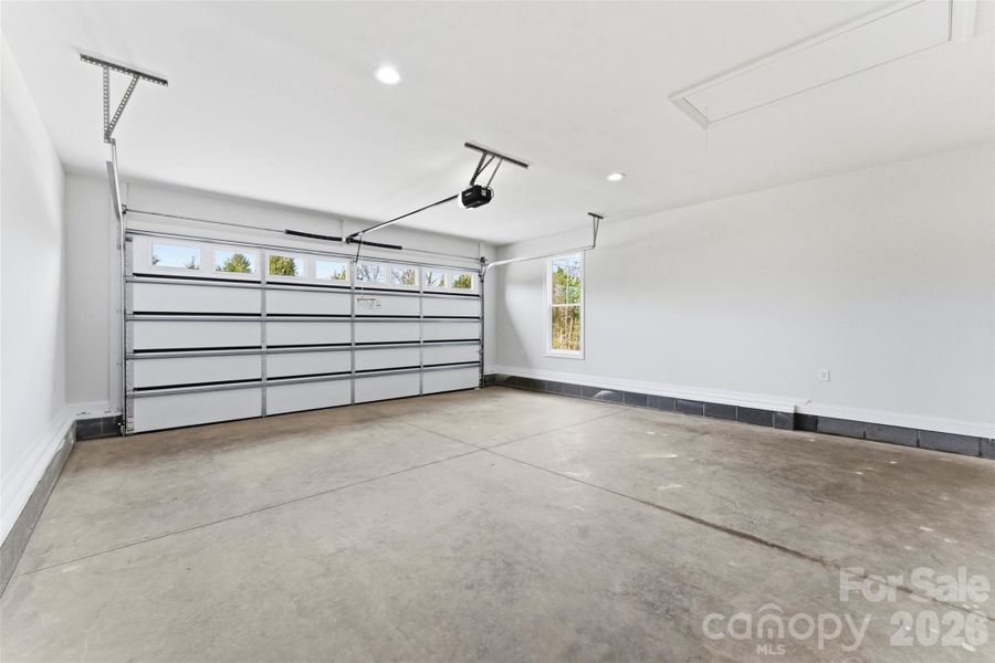 Spacious, unfurnished interior of a new home in , China Grove (Image 29).