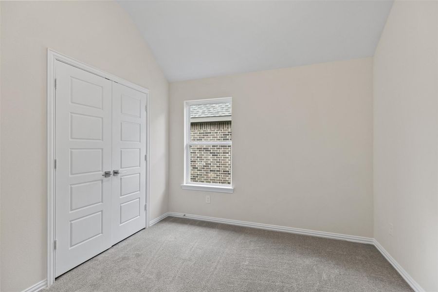 Spacious, unfurnished interior of a new home in Aldeana, Bonney (Image 18).