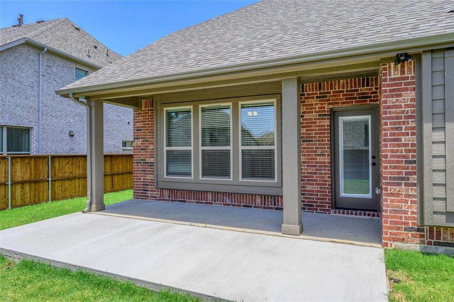 Front exterior of a new home in Creekview Meadows, Pilot Point, TX, highlighting curb appeal (Image 19). Front exterior of a new home in Creekview Meadows, Pilot Point, TX, highlighting curb appeal (Image 19).